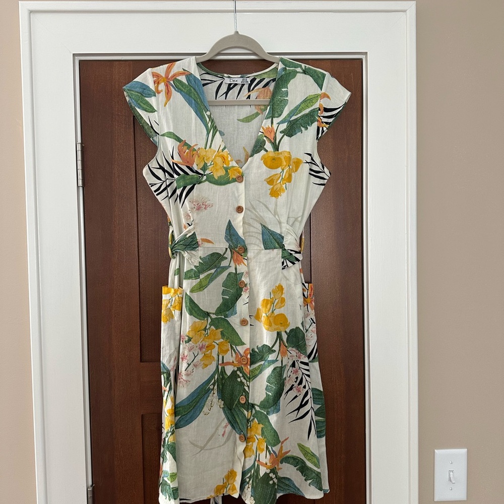 Dex Tropical Floral Mini Dress